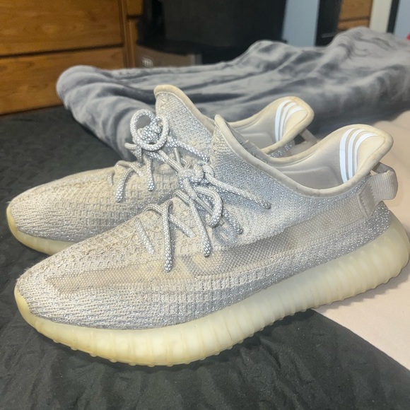 Yeezy Other - Yeezy 350